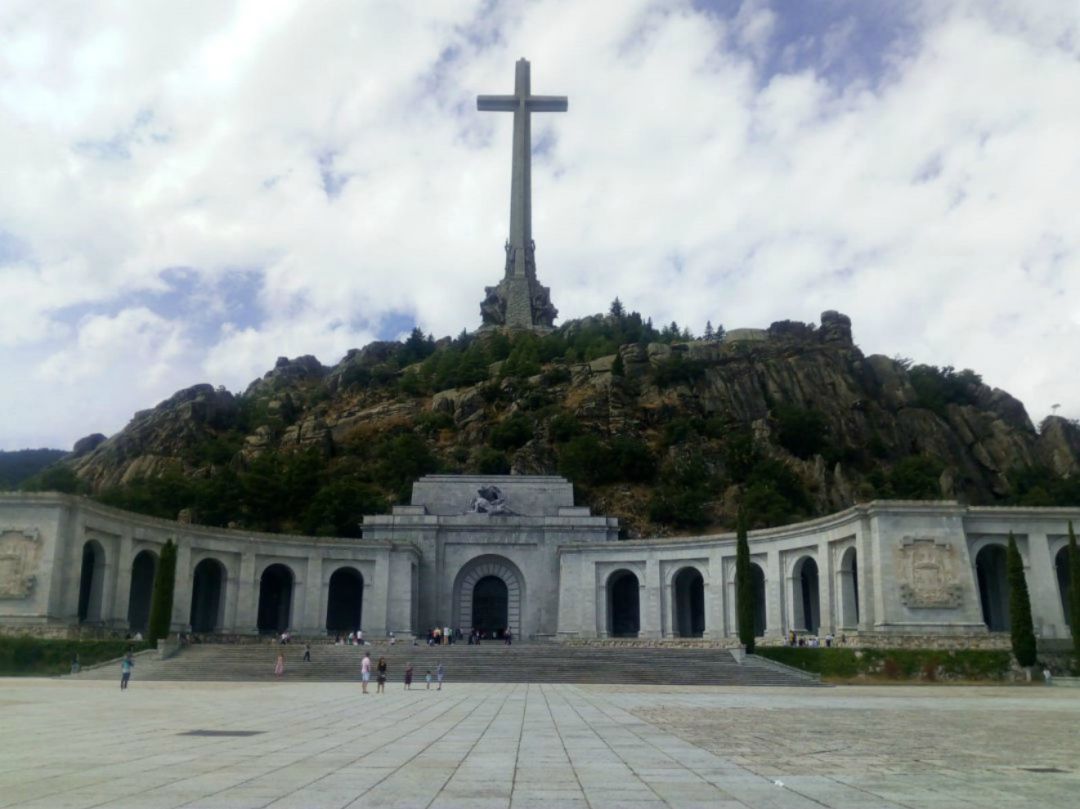 La delegación del Gobierno en Madrid desaconseja enterrar los restos de Franco en La Almudena La delegación del Gobierno en Madrid desaconseja enterrar los restos de Franco en La Almudena