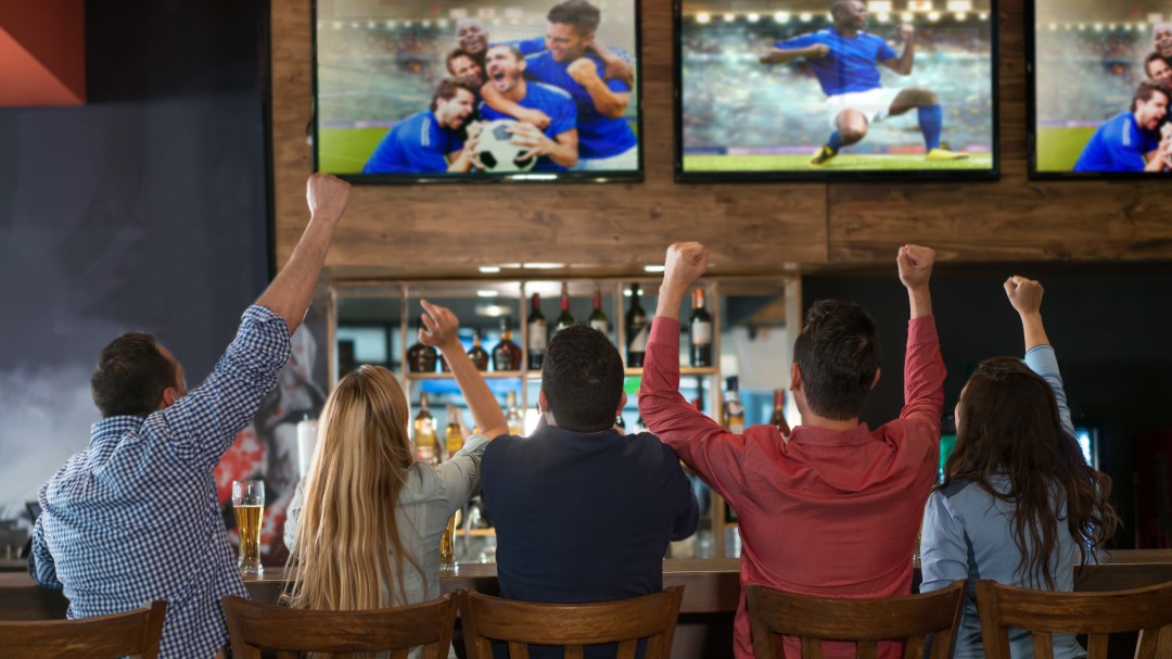 Requisan 800 decodificadores ilegales usados para retransmitir fútbol 'pirateado'