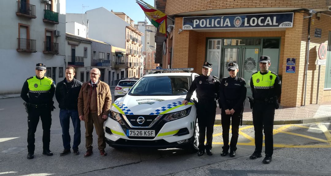 La Polic A Local Ampl A Su Flota De Veh Culos Radio Linares Cadena Ser