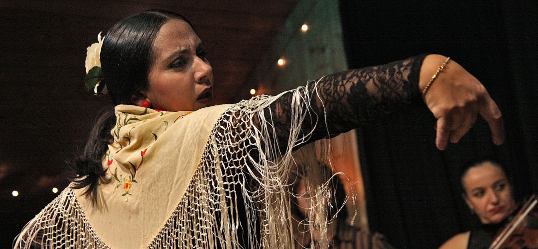 La Escuela Municipal de Música y Danza de Sanse amplía su oferta con los nuevos talleres de folklore La Escuela Municipal de Música y Danza de Sanse amplía su oferta con los nuevos talleres de folklore