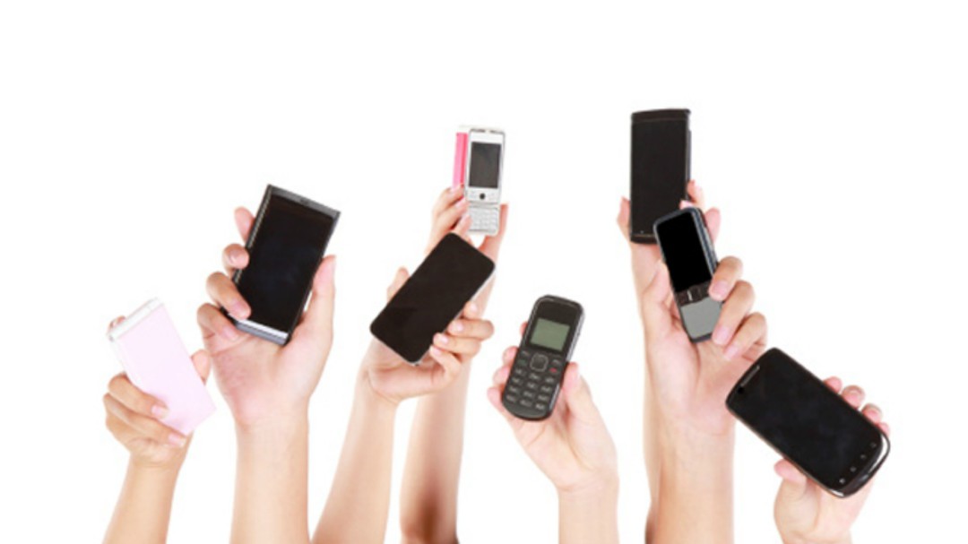 La telefonía y la luz lo más reclamado