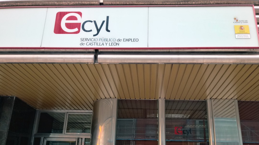 1.553 parados menos en 2018