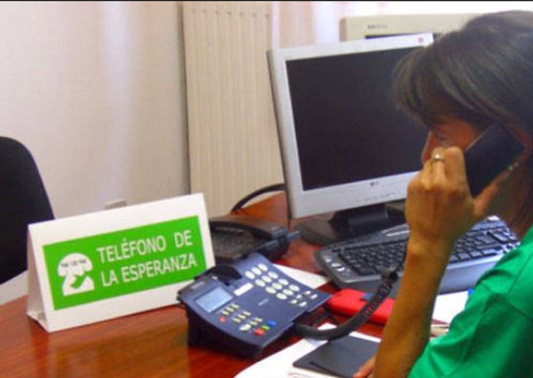 El Teléfono de la Esperanza recibe más de 8.000 llamadas en 2018 en la Región El Teléfono de la Esperanza recibe más de 8.000 llamadas en 2018 en la Región