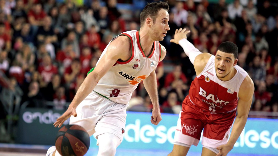 Los últimos cuartos de Darrun Hilliard y la explosión de Voigtmann (66-82)