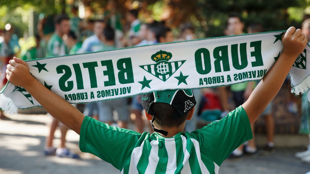 La gran lección por la igualdad de un niño del Betis al esco