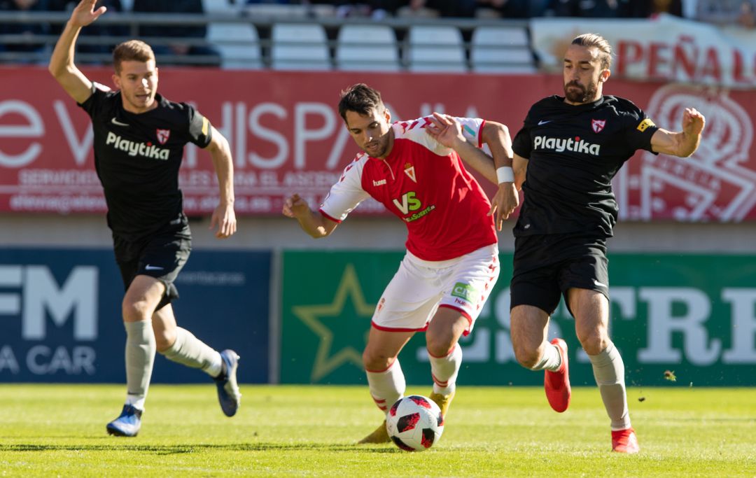 El Sevilla At. frena al Real Murcia El Sevilla At. frena al Real Murcia