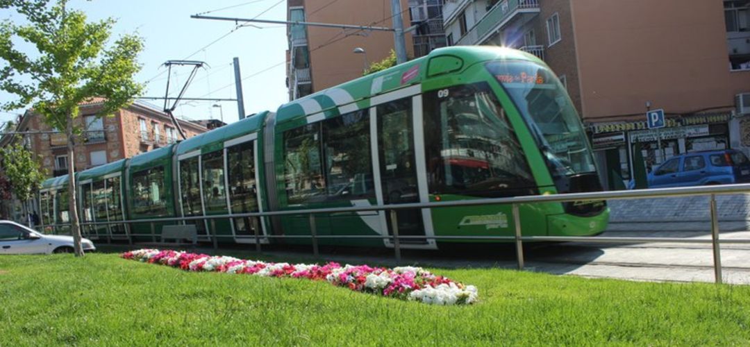 Los jubilados de Parla aún no pueden renovar sus tarjetas de transporte anuales Los jubilados de Parla aún no pueden renovar sus tarjetas de transporte anuales
