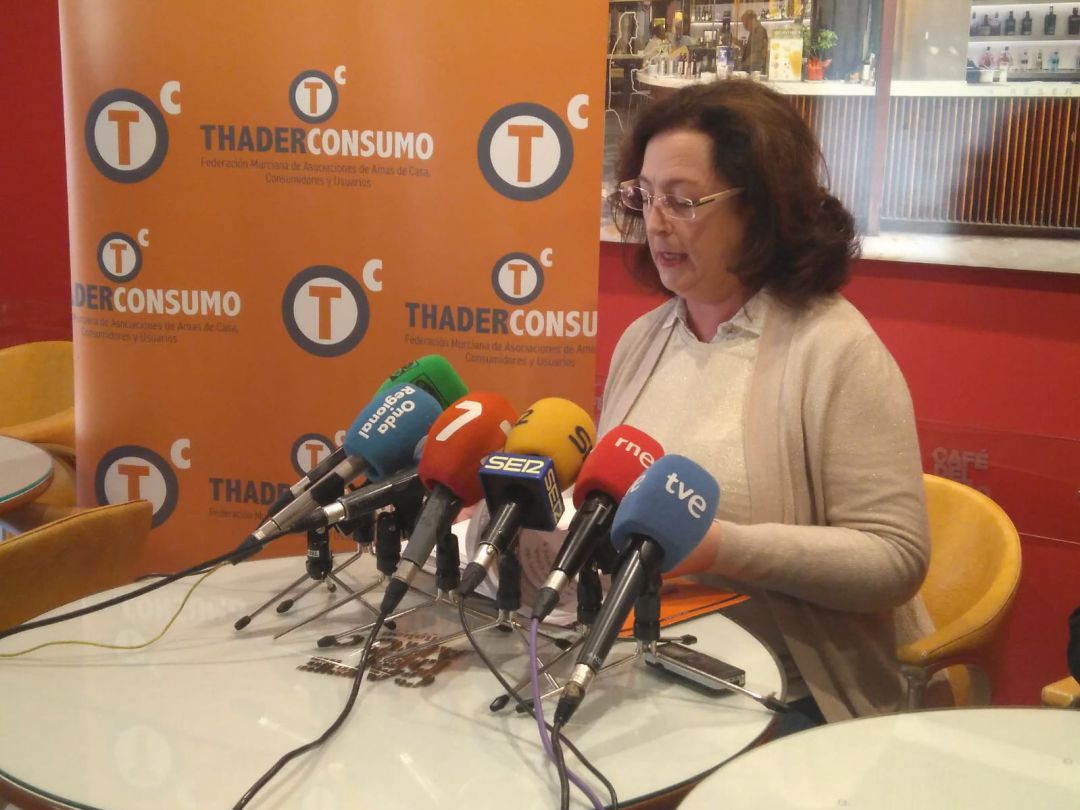 El 52% de los murcianos han reclamado a las compañias de energía y de telefonía El 52% de los murcianos han reclamado a las compañias de energía y de telefonía