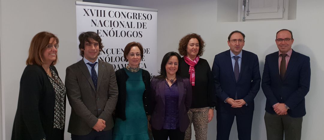 Palencia reune a los mayores expertos del vino en el XVIII Congreso Nacional de Enólogos Palencia reune a los mayores expertos del vino en el XVIII Congreso Nacional de Enólogos