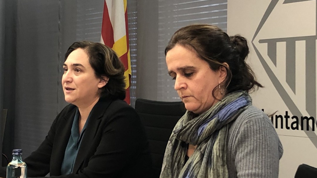 Ada Colau impulsa el primer dentista municipal abierto a toda la población