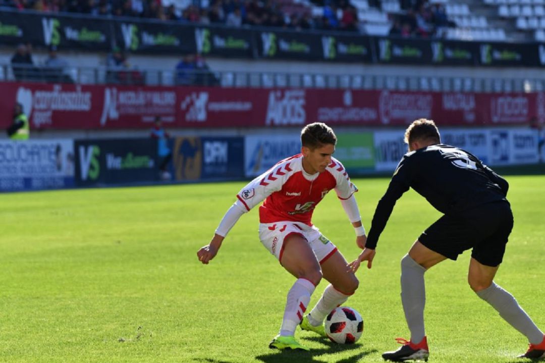 El Real Murcia sin Aquino, se mide al Sanluqueño de Güiza y Abel Gómez El Real Murcia sin Aquino, se mide al Sanluqueño de Güiza y Abel Gómez