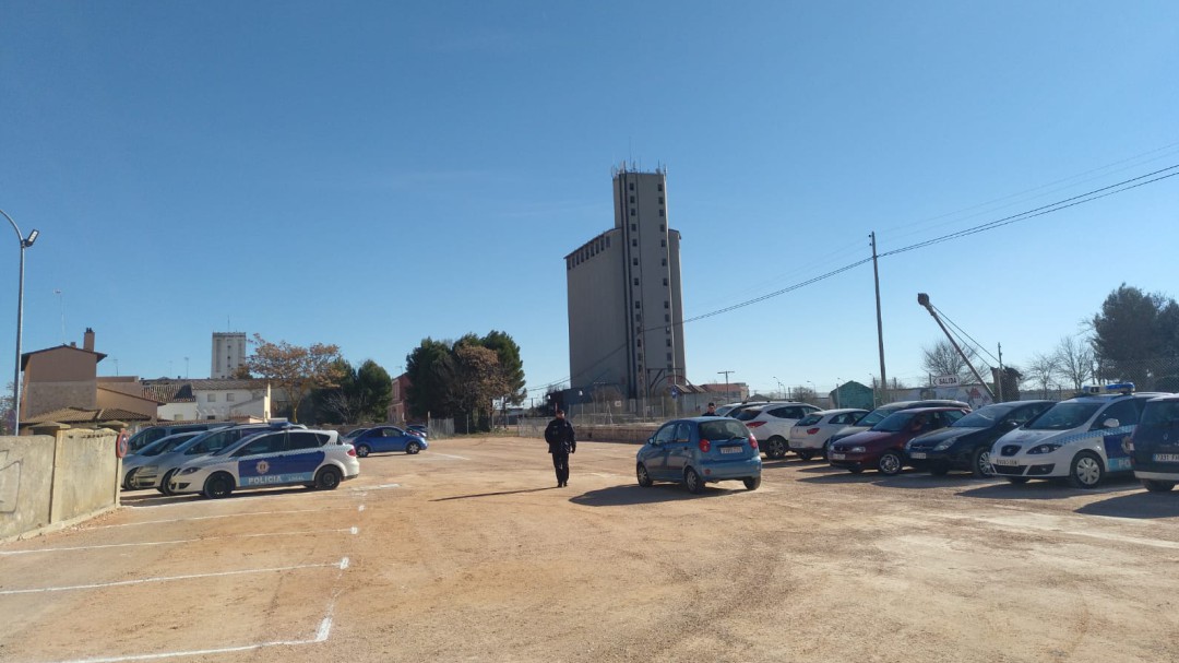 67 nuevas plazas de aparcamiento público frente al colegio Gloria Fuertes