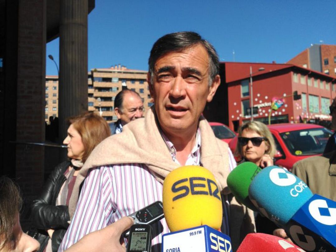 Antonio Pardo Capilla se da de baja como afiliado del PP Antonio Pardo Capilla se da de baja como afiliado del PP