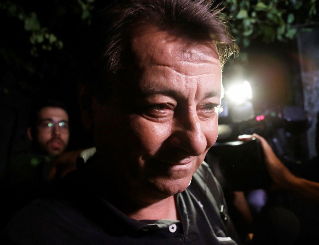 Bolivia entregará a Battisti para ser trasladado en avión a Italia Bolivia entregará a Battisti para ser trasladado en avión a Italia