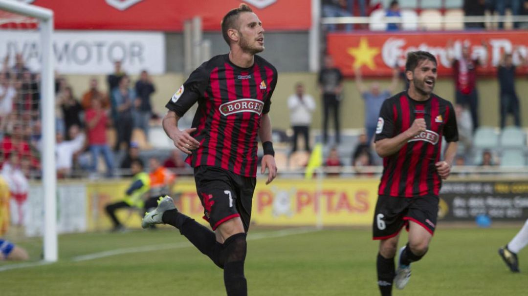 David Querol celebra un gol con el Reus David Querol celebra un gol con el Reus