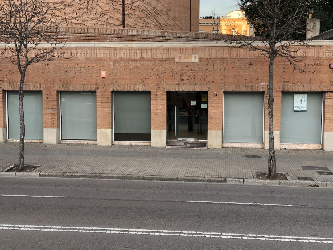 L'oficina d'immigració de la subdelegació del govern a Girona L'oficina d'immigració de la subdelegació del govern a Girona