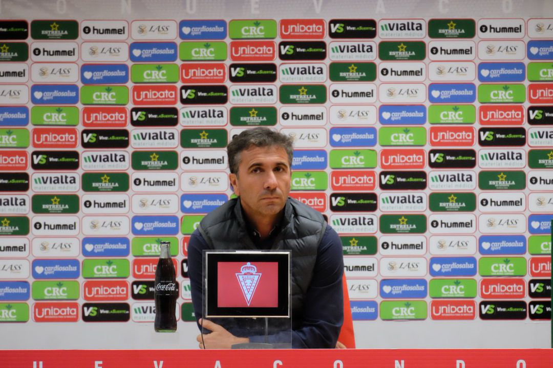 Forniés y Curto están en la rampa de salida del Real Murcia Forniés y Curto están en la rampa de salida del Real Murcia