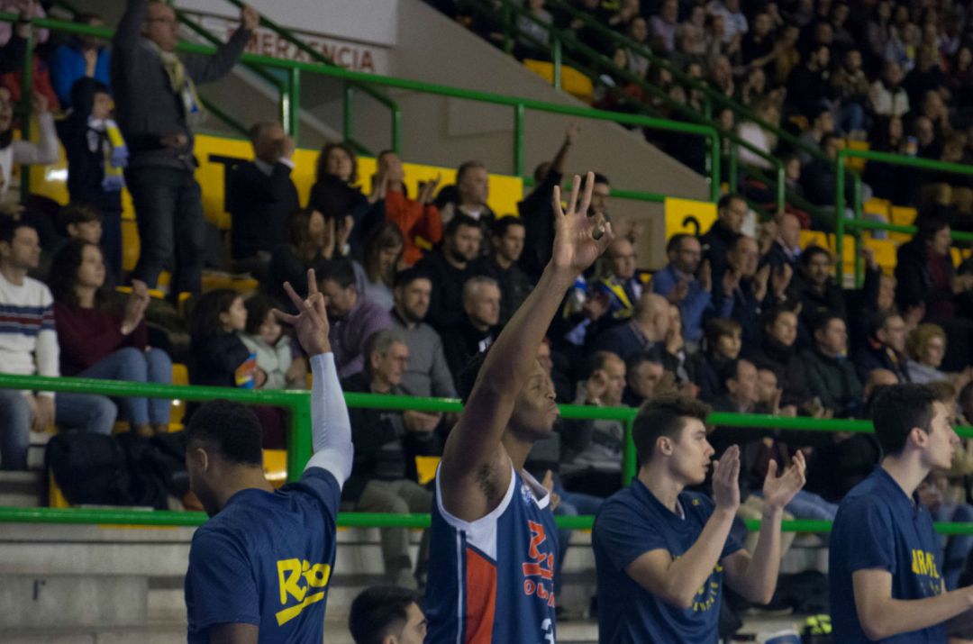 Con gran brillantez, cerraba el Club Ourense Baloncesto, la primera vuelta de la liga, situado en puestos del playoff Con gran brillantez, cerraba el Club Ourense Baloncesto, la primera vuelta de la liga, situado en puestos del playoff