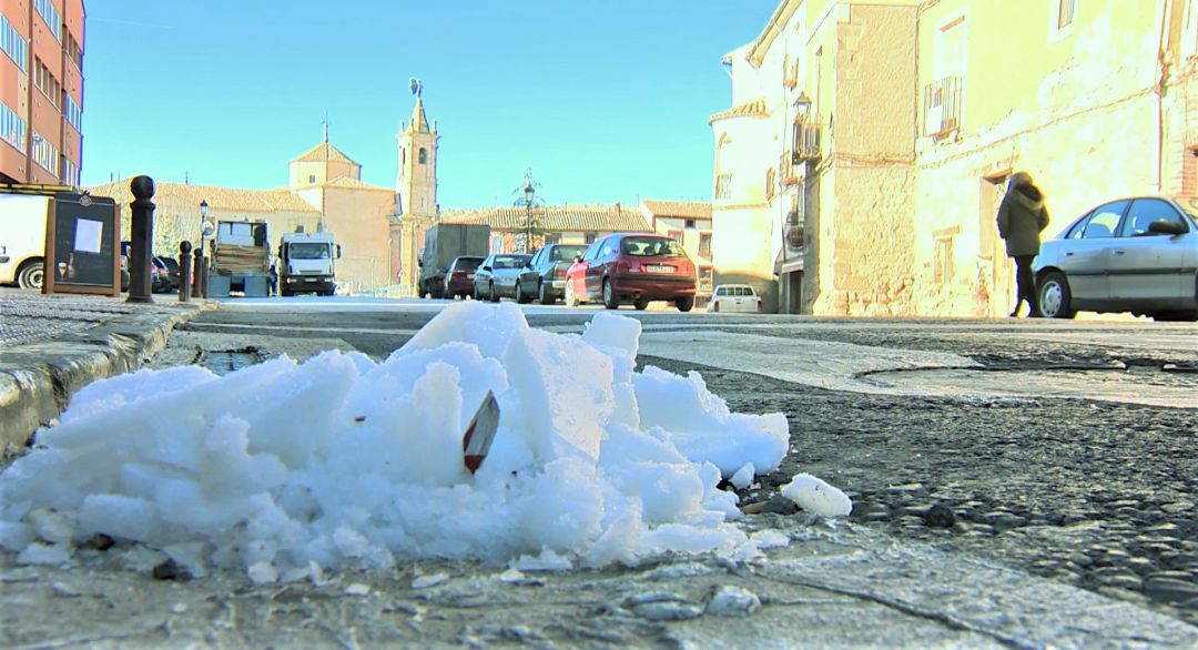 La ola de frio polar deja temperaturas de hasta -11 grados en Molina de Aragón, Guadalajara
La ola de frio polar deja temperaturas de hasta -11 grados en Molina de Aragón, Guadalajara