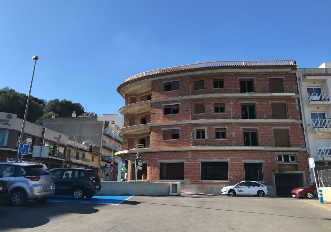 El ayuntamiento compra una construcción abandonada para convertirla en futura Casa Consistorial