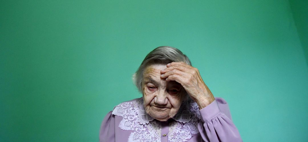 El 10 al 15% de personas con deterioro cognitivo leve o ligero progresan a demencia. El 10 al 15% de personas con deterioro cognitivo leve o ligero progresan a demencia.