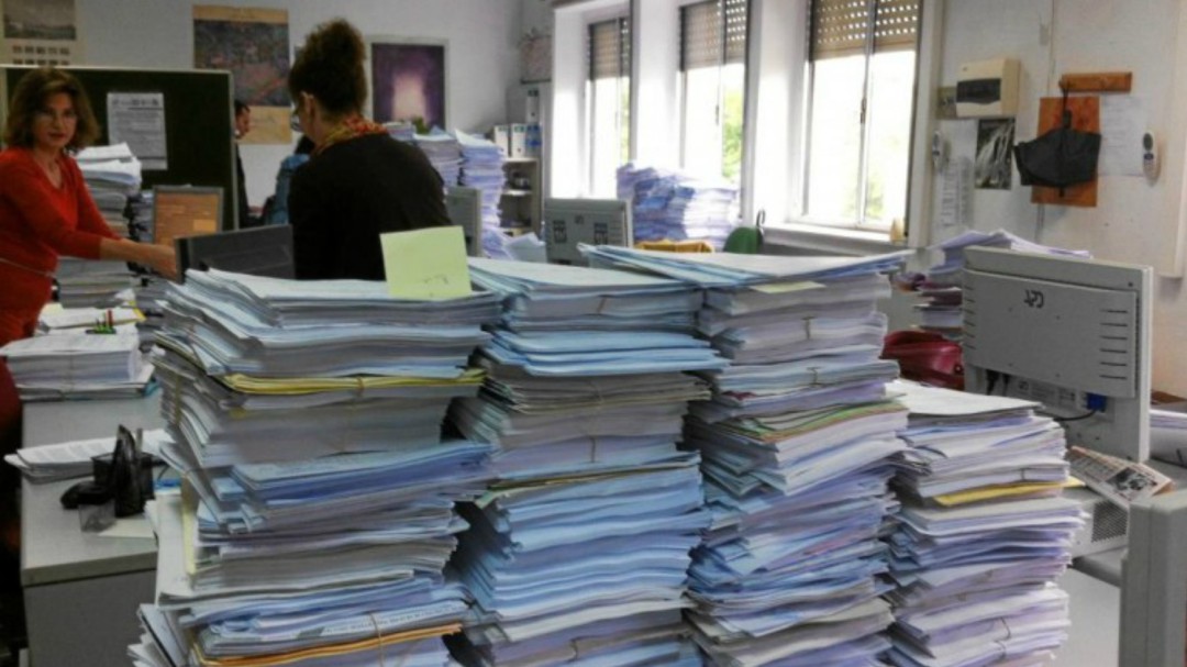 La falta de medios y recursos, entre las causas del colapso judicial