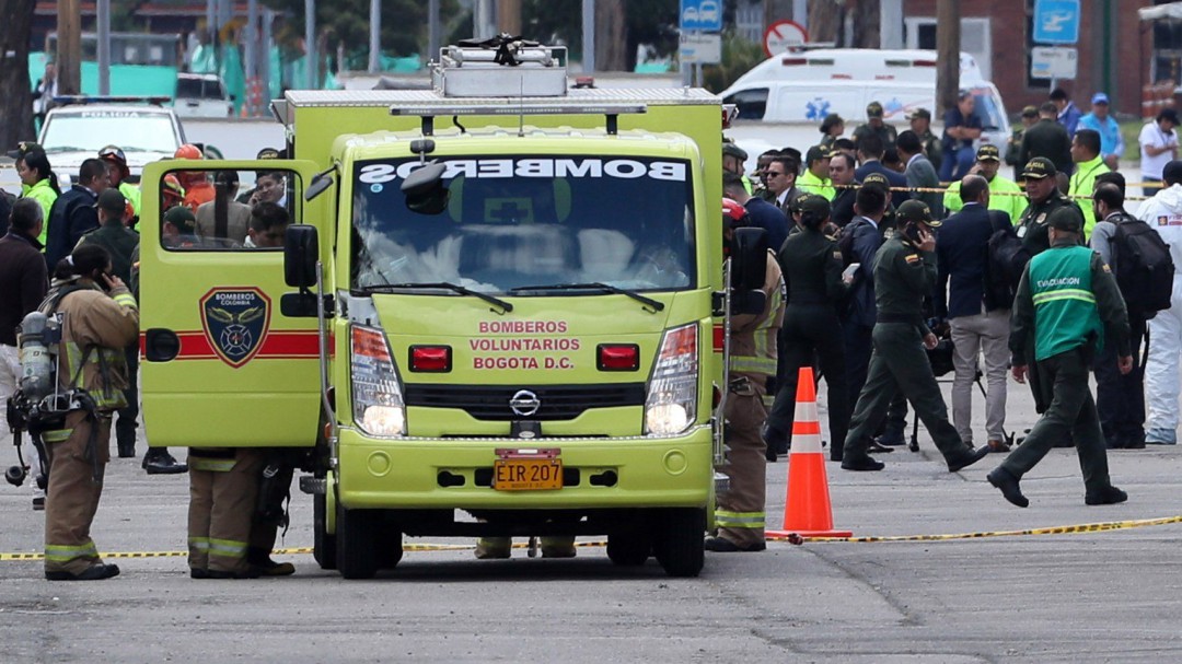 Al menos nueve muertos por la explosión de un coche bomba en la Escuela de la Policía en Bogotá