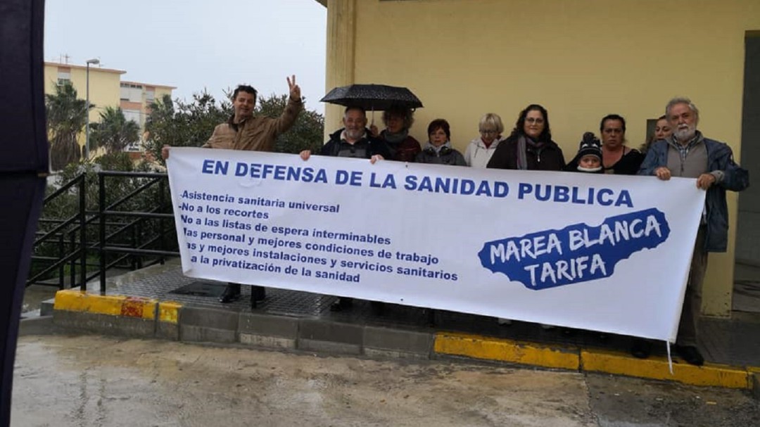 Marea Blanca vuelve a reclamar más medios para el centro de salud de Tarifa