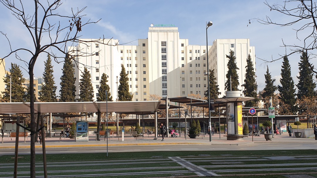 El proceso de fusión y desfusión hospitalaria ha agravado las listas de espera en Granada