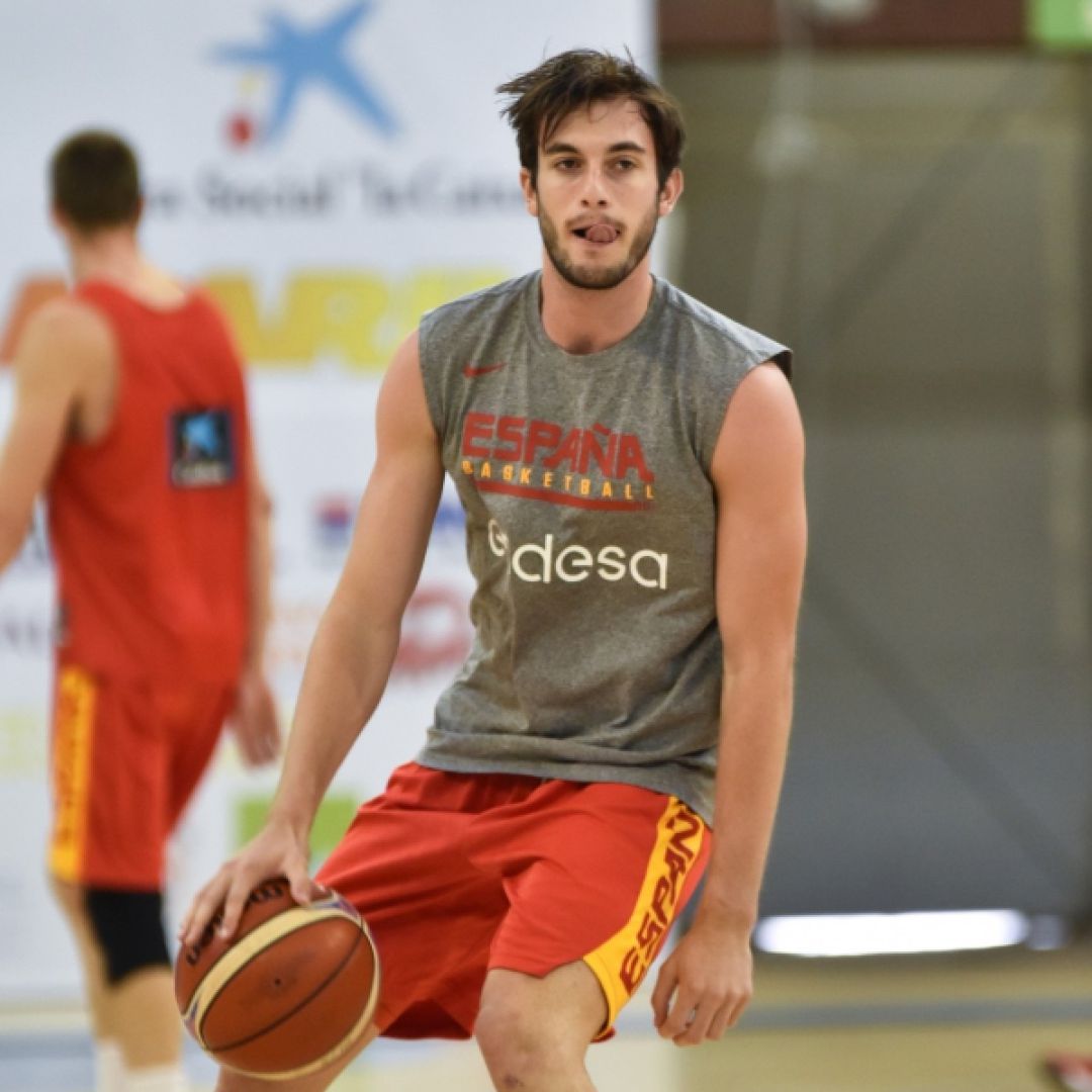 El UCAM Murcia y otros dos clubes suspiran por Sergi García El UCAM Murcia y otros dos clubes suspiran por Sergi García