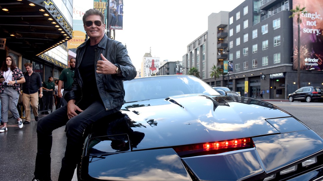 El canal ChachiBO prepara un reboot de El coche fantástico