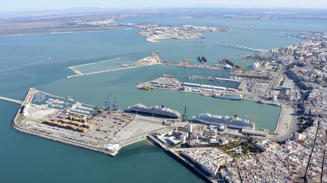 El Puerto de Cádiz mantiene los cuatro millones de toneladas en 2018