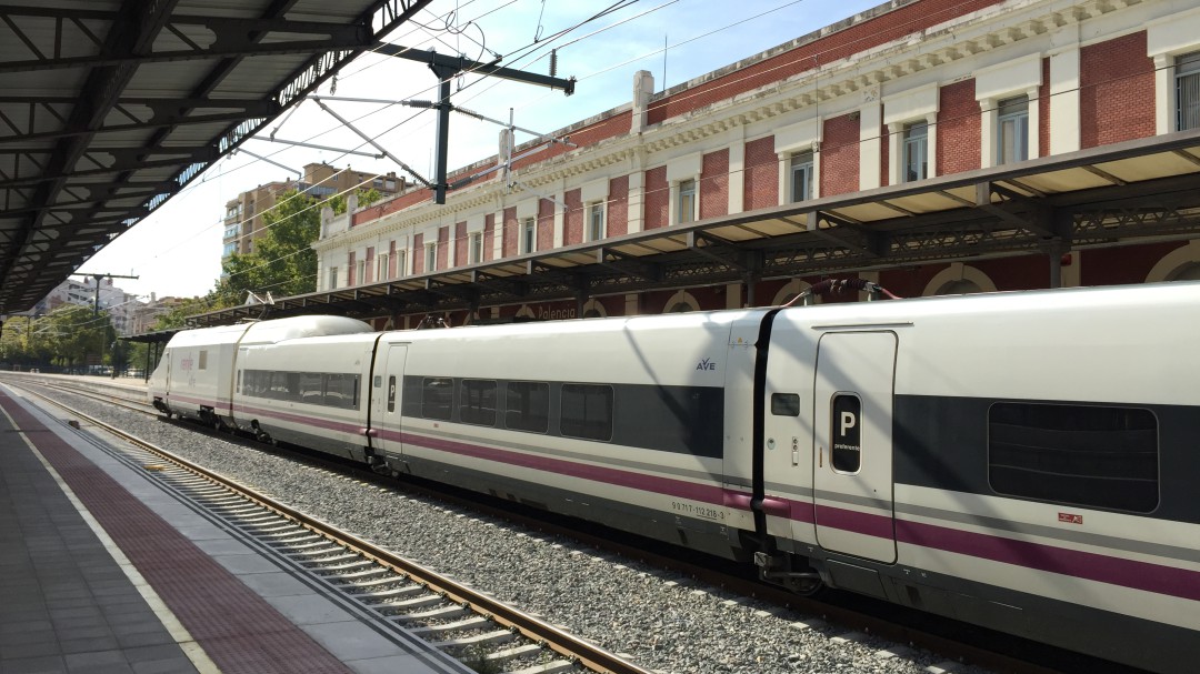 Licitada la gestión de instalaciones de seguridad en los túneles de las LAV Madrid-León y Venta de Baños-Burgos