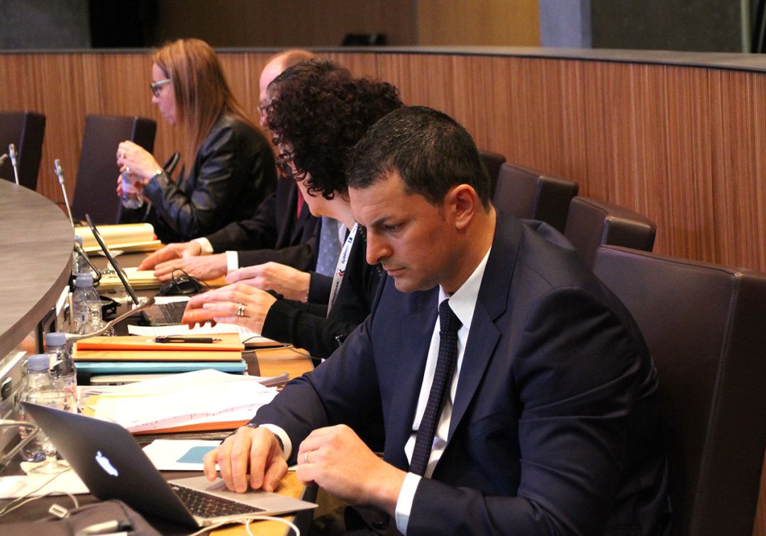 Preocupació del Govern per l'obertura al Pas de botigues sospitoses de fomentar el contraban