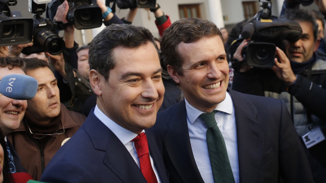 Los asistentes al acto