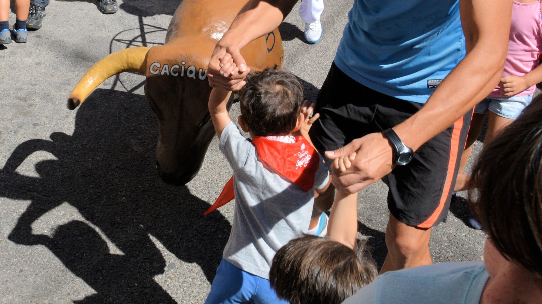 Animalistas denuncia que en Sanse se organizan espectáculos de maltrato animal para niños