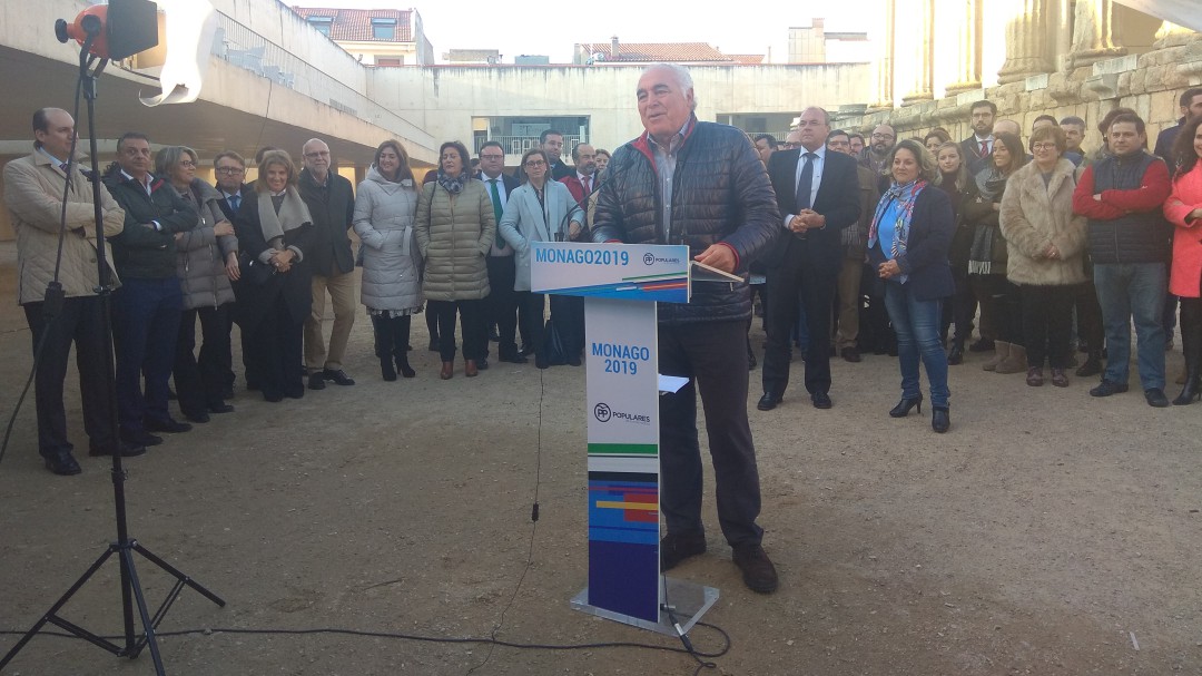 Acedo: Nogales es menos conocida porque ha estado atendiendo a sus hijos "como es lo lógico"