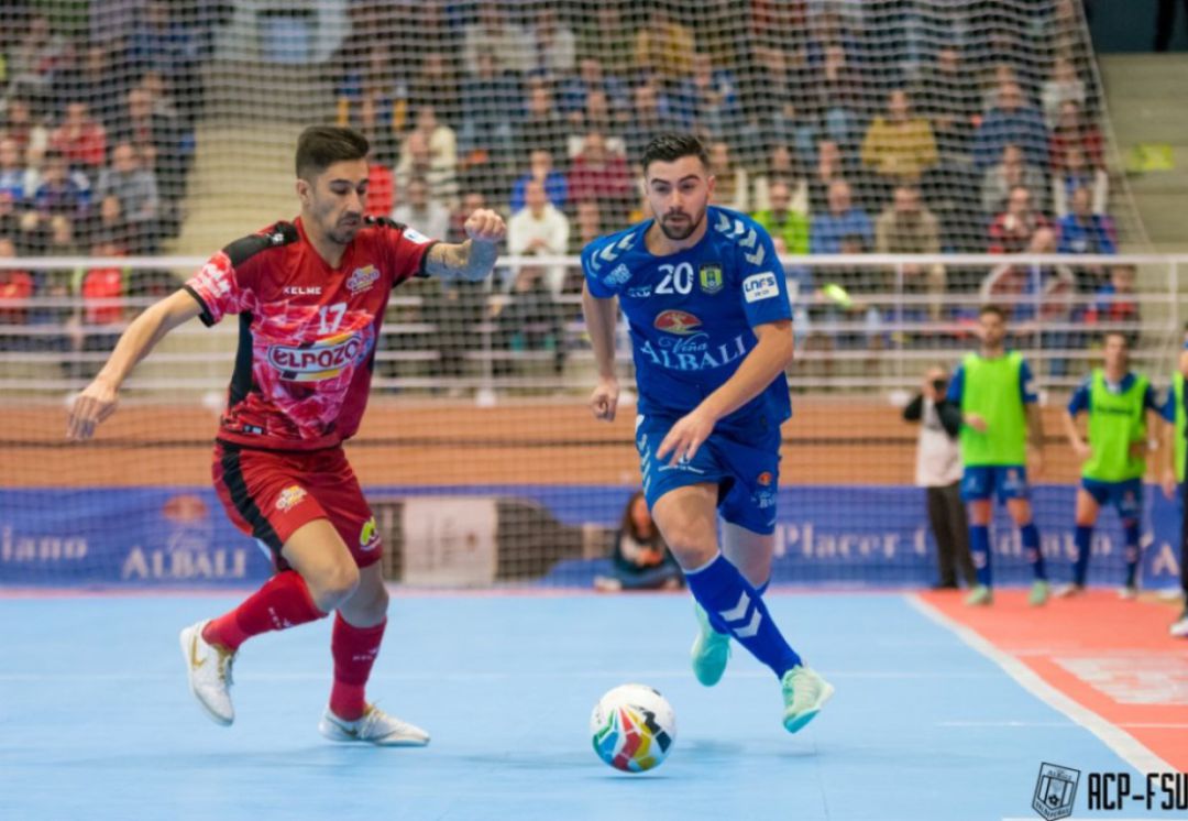 ElPozo se dejó dos puntos y el coliderato en Valdepeñas (3-3) ElPozo se dejó dos puntos y el coliderato en Valdepeñas (3-3)
