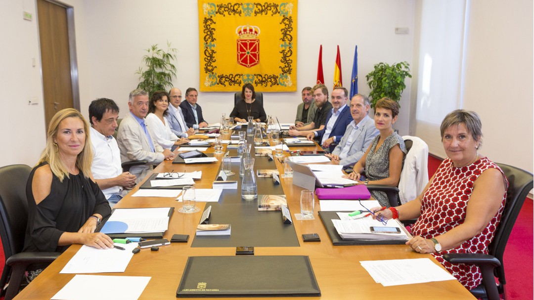 EH-Bildu pide que Barkos comparezca en el Parlamento para explicar las actuaciones policiales