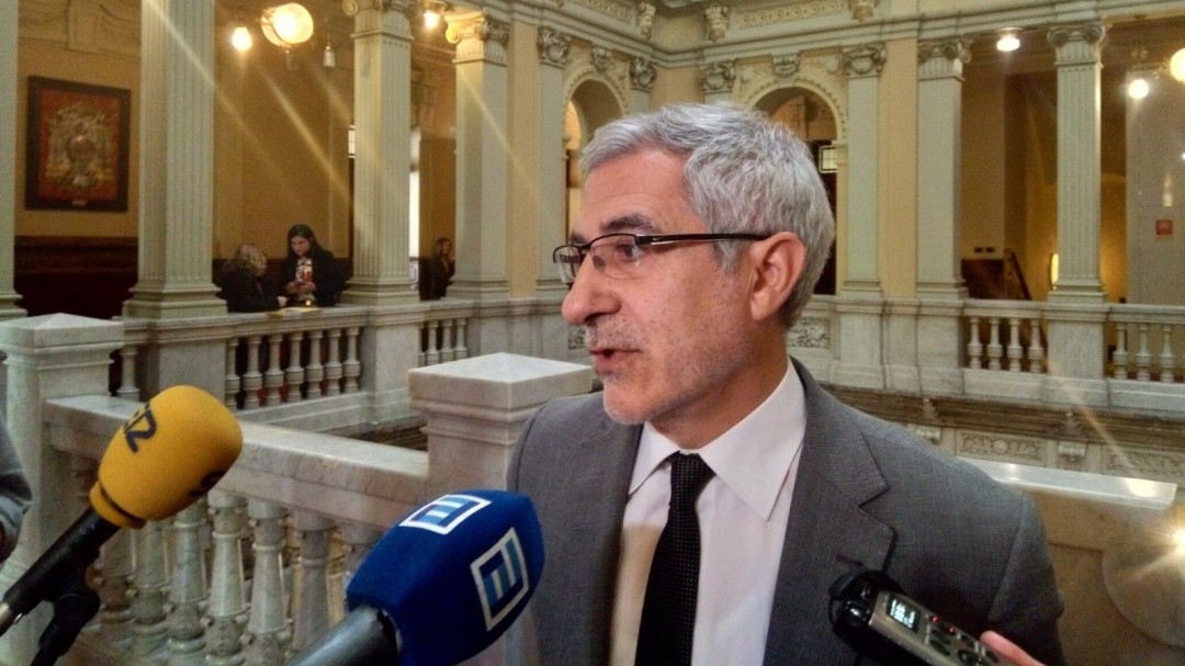 Llamazares dimite como diputado y no será candidato en Asturias