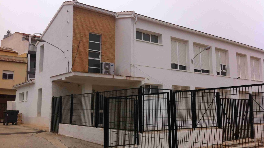 Comienzan las obras del centro sociocultural de La Xara