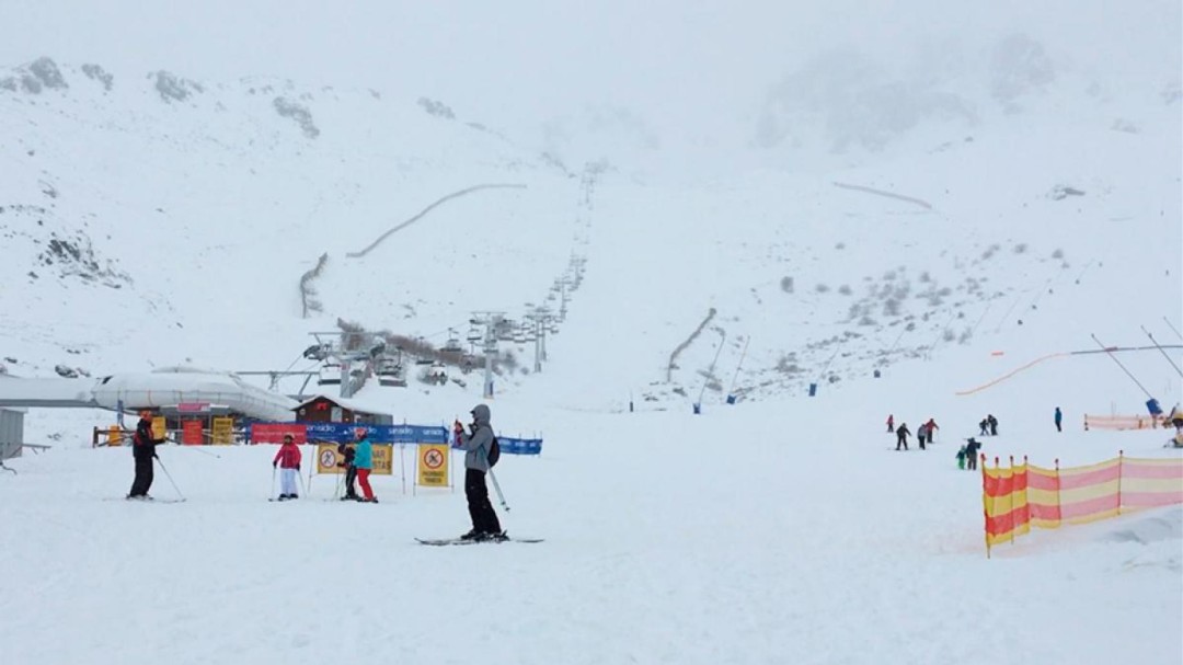 Así se presenta (por fin) la temporada de nieve en San Isidro y Leitariegos