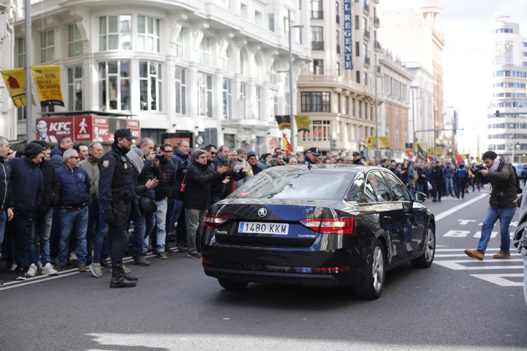 Concentración de taxistas en la Gran Vía de Madrid
21 enero 2019, huelga, conflicto laboral, taxi, VTC Concentración de taxistas en la Gran Vía de Madrid
21 enero 2019, huelga, conflicto laboral, taxi, VTC