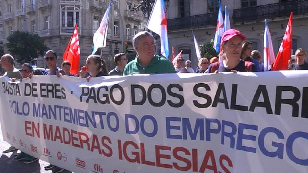 Trabajadores de Maderas Iglesias durante una protesta en Vigo. Trabajadores de Maderas Iglesias durante una protesta en Vigo.