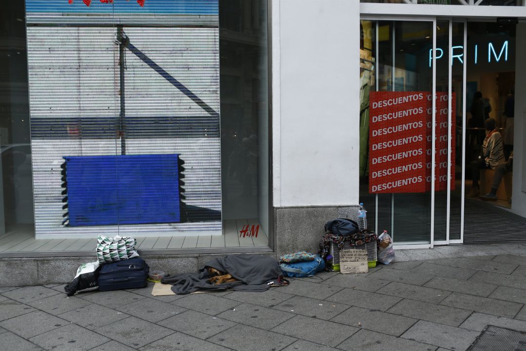 Una de cada seis familias españolas de clase media cayó en la pobreza durante la crisis y no ha salido, según Oxfam Una de cada seis familias españolas de clase media cayó en la pobreza durante la crisis y no ha salido, según Oxfam