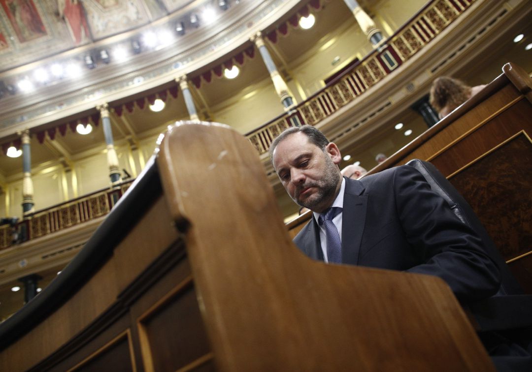 Ábalos asegura que otros grupos habrían rechazado el decreto del alquiler con la regulación de precios