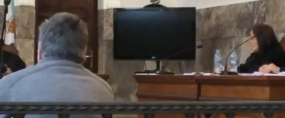 El acusado, en el Tribunal Superior El acusado, en el Tribunal Superior