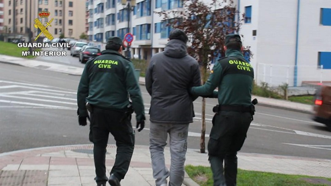 Desarticulada la 'banda de los destrozacoches' tras cometer 200 delitos en León, Asturias y Cantabria