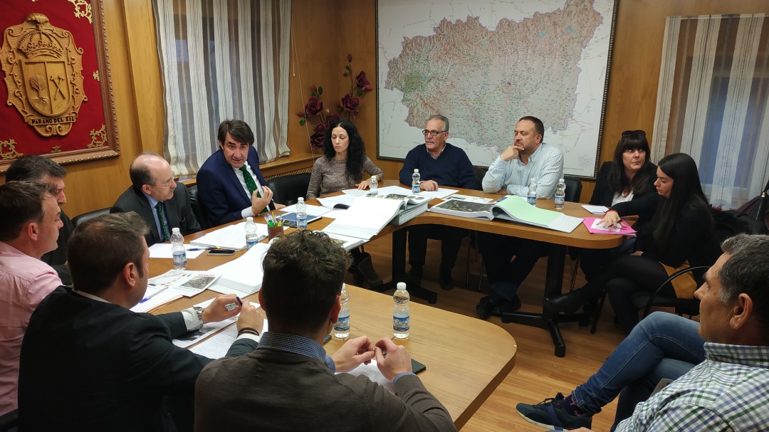 El Ponfeblino será del consorcio en verano, pero aún sin financiación
