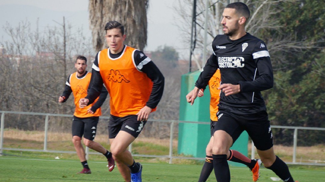 El Córdoba inicia su fase decisiva en el mercado invernal